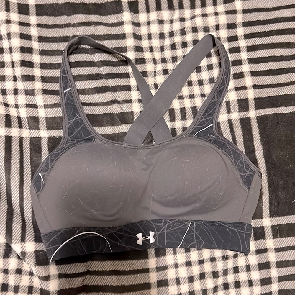 Sports bra
